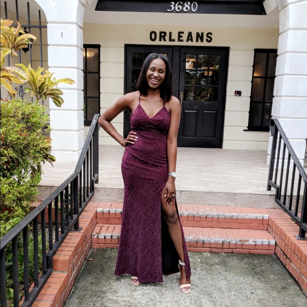 Windsor dress wore once